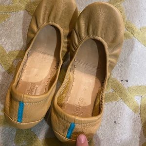 Tieks size 9 womens. No damage